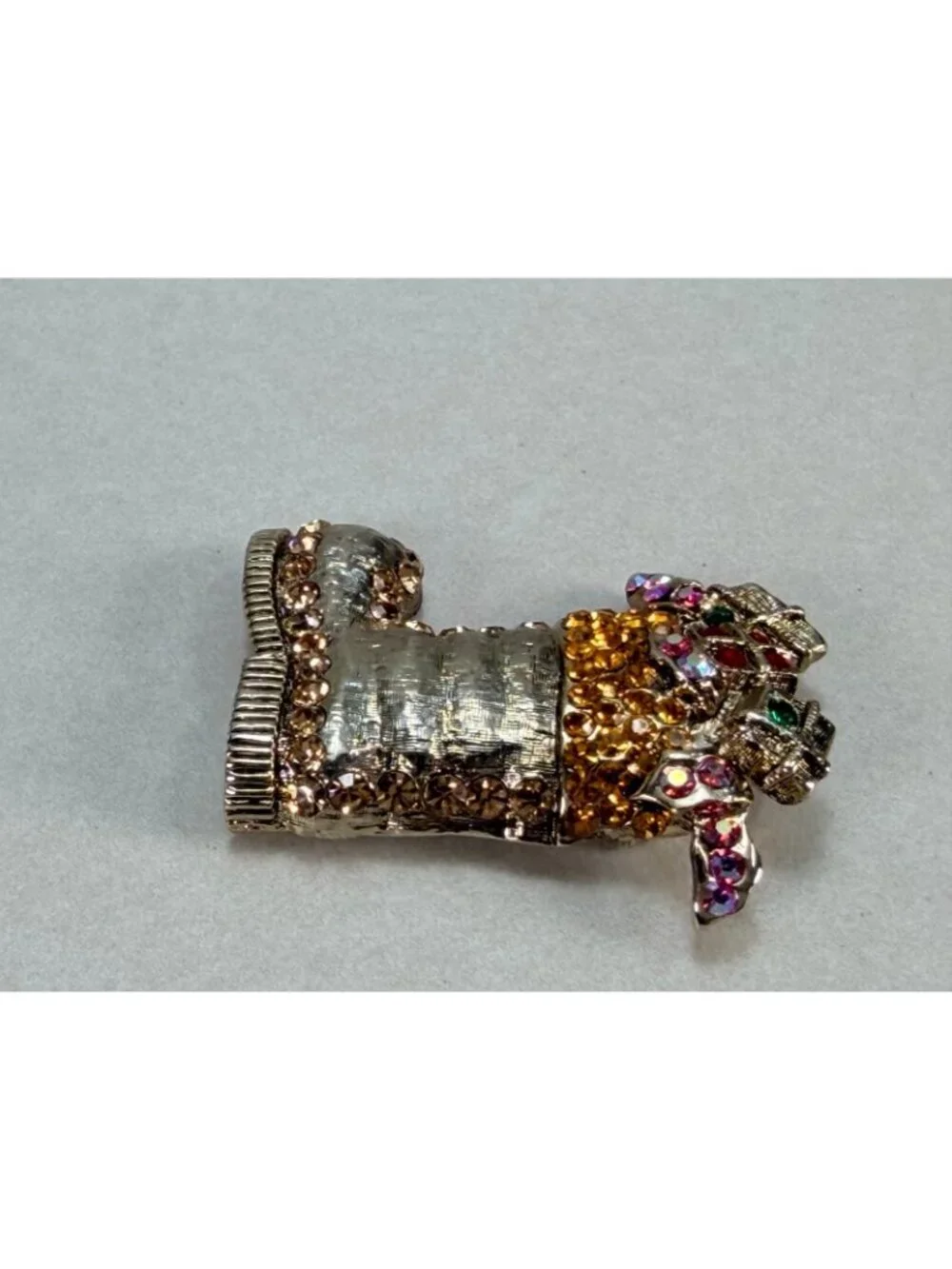 Vintage Christmas Stocking Brooch Rhinestone Enamel Gifts Holiday Pin Gold Tone